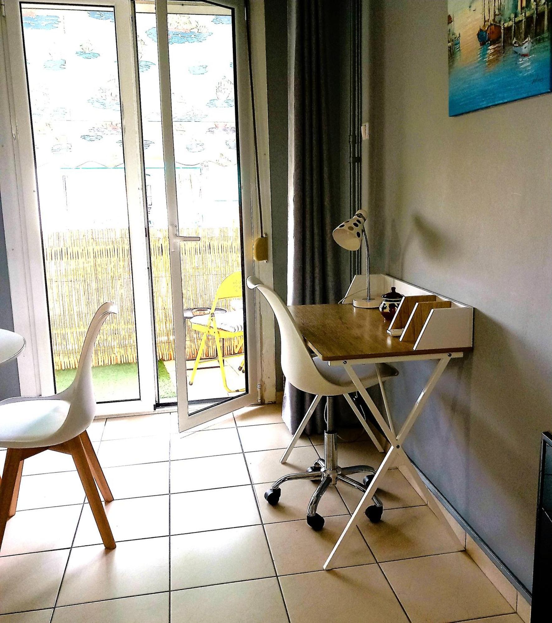 Beautiful Apartment In Koukaki! 雅典 外观 照片